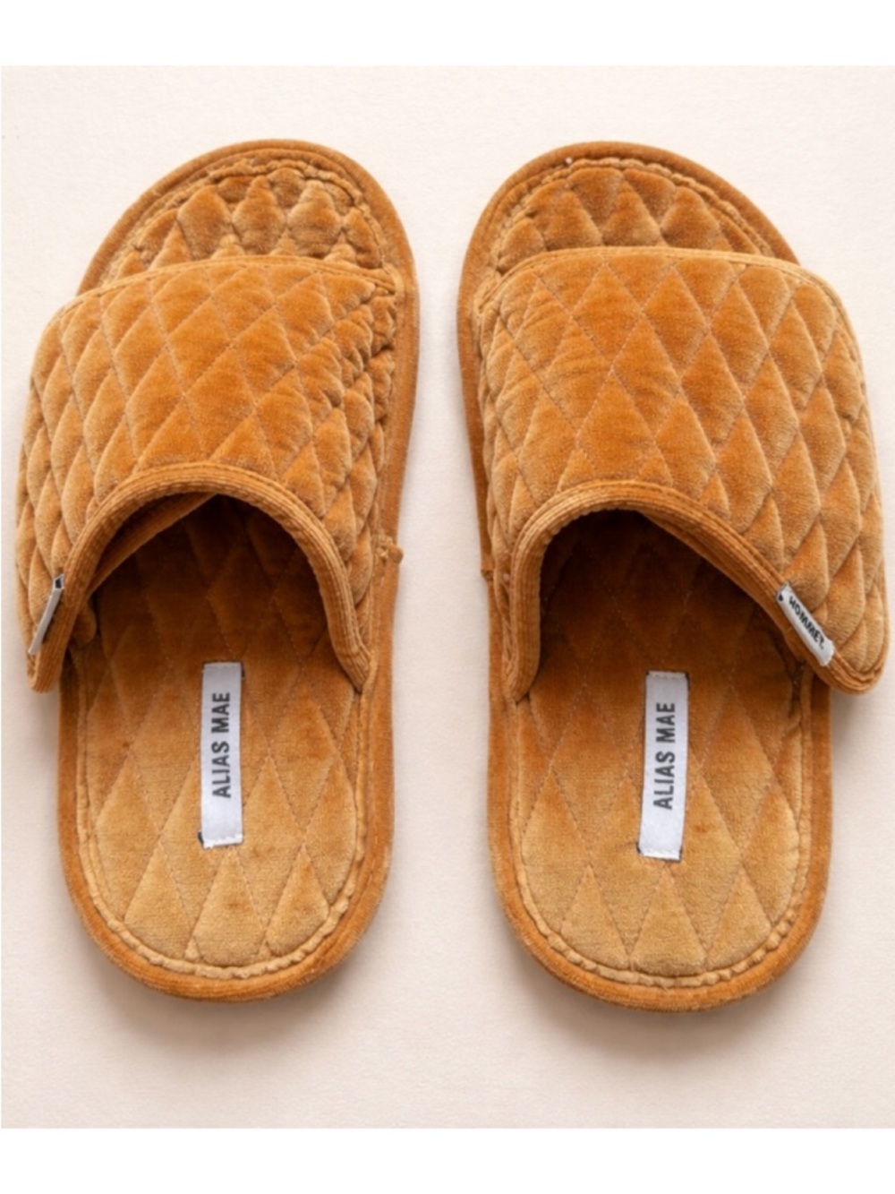 Alias Mae Gold Velvet Quilted Slide Sandals US 10 Indoor Outdoor Slippers